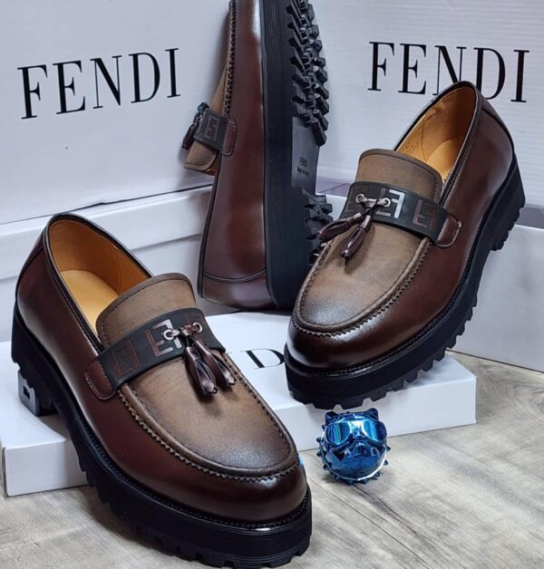 Men shoe